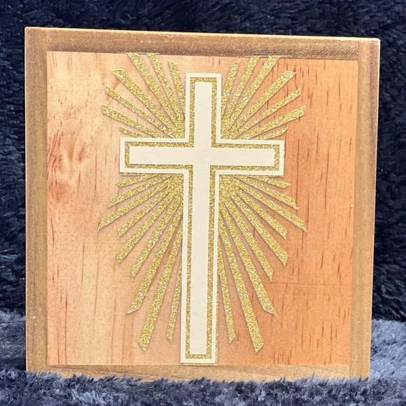 Hand Crafted "Cross" - Picture 1 of 1